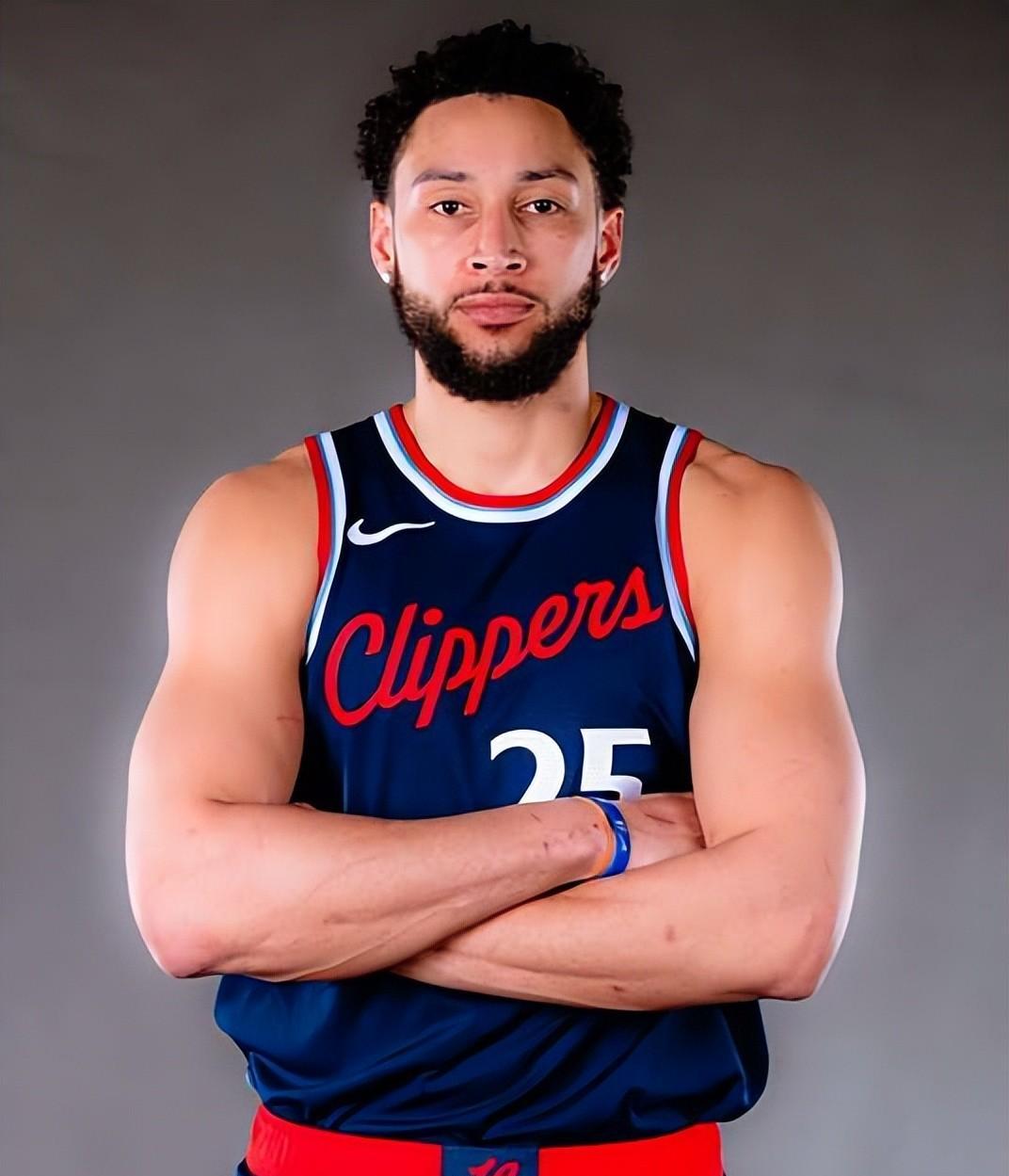九游体育app官方下载-包含NBA总决赛国际比赛日再迎强敌；里昂再遭质疑；主帅态度——更衣室稳定；年轻球员得到机会的词条